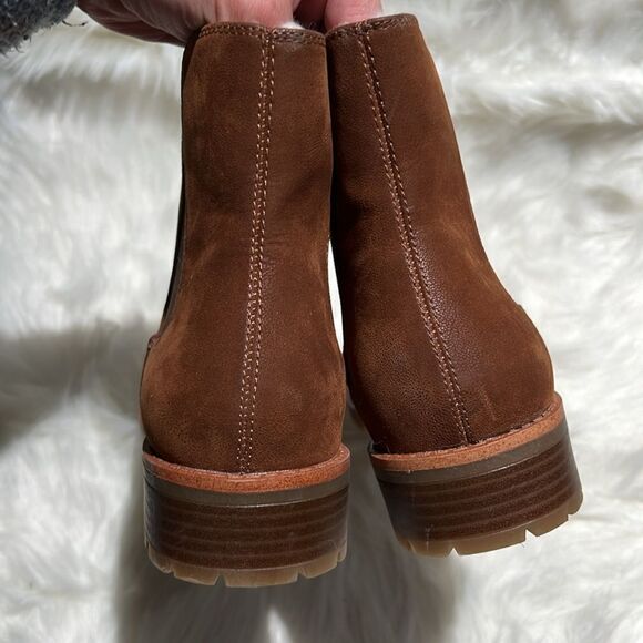 LOFT Size 10.5M Brown Faux Leather Slip On Chelsea Ankle Boots.  B77 - Picture 7 of 9